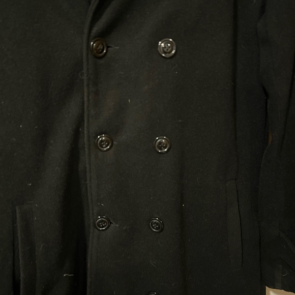 Elegant Black Double-Breasted Men's Pea Coat - Picture 3 of 6